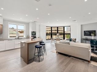 69 Walnut St #9, Brookline, MA 02445