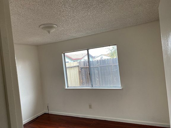 5th image of 2853 Chelmsford Way #2853