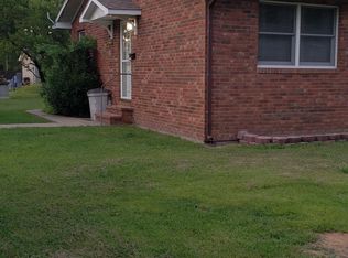 507 S Maple St #C, West Frankfort, IL 62896