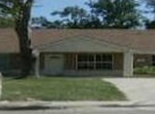 270 S Saint Augustine Rd, Dallas, TX 75217