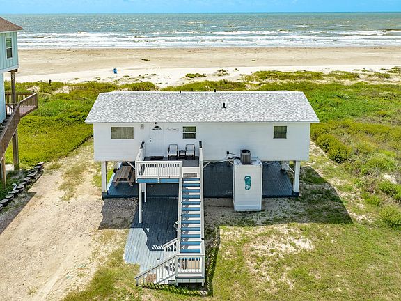 4th image of 23114 Gulf Dr