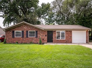 707 Goyne Dr, Jeffersonville, IN 47130