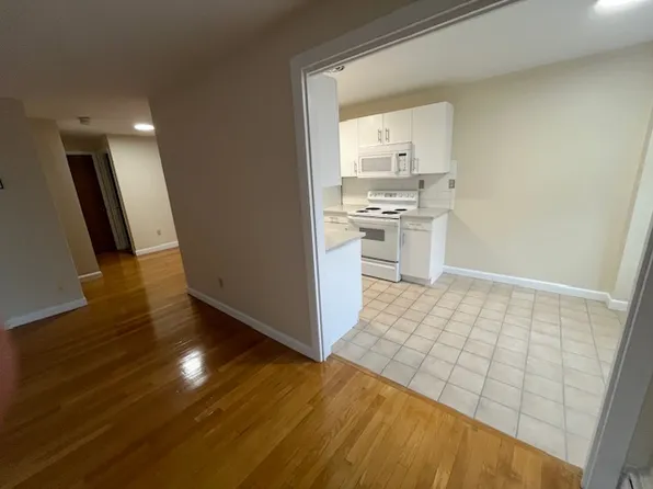 (undisclosed Address), Arlington, MA 02476