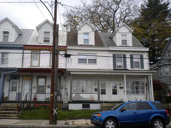 2nd image of 1931 W Market St