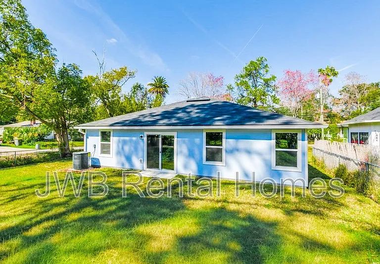 3789 Saint Augustine Rd — Photo 11