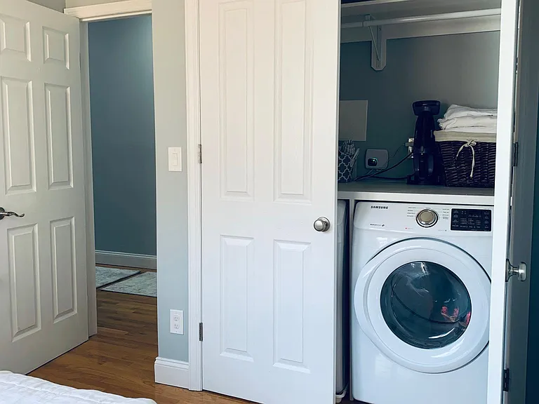 190 Shepherd Ave #2 — Photo 14
