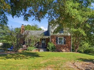 26015 Woodfield Rd, Damascus, MD 20872