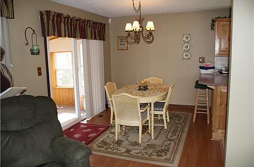 5th image of 14755 Mountain Dr