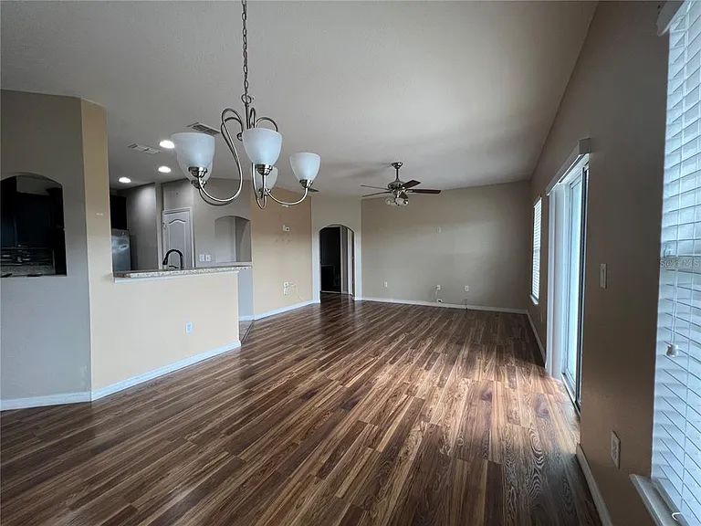 2137 Betsy Ross Ln #2137 — Photo 13