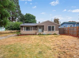 20127 8th Ave S, Seattle, WA 98198
