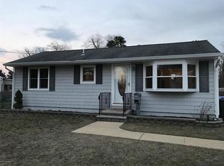 106 Orangewood Dr, Brick, NJ