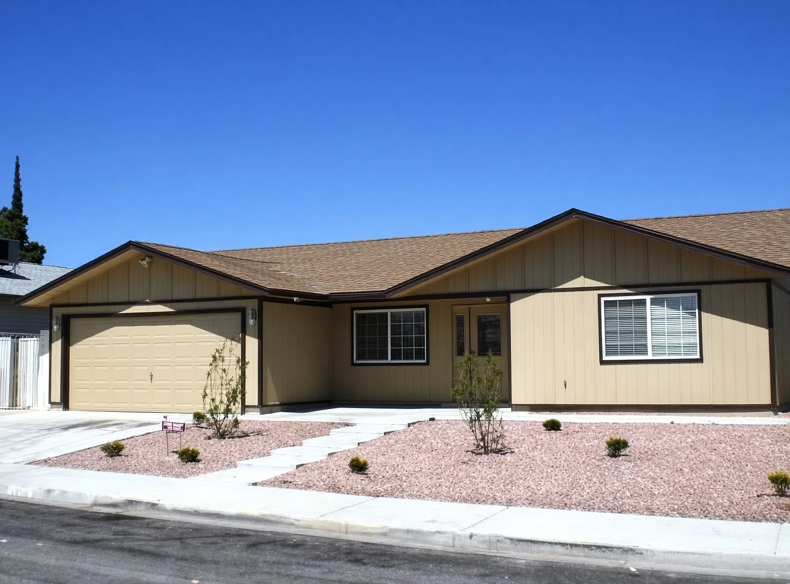 7700 Pheasant Lane — Photo 2