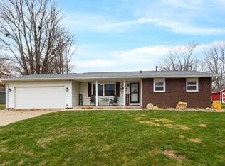 121 Park Lane Cir, Park View, IA 52748