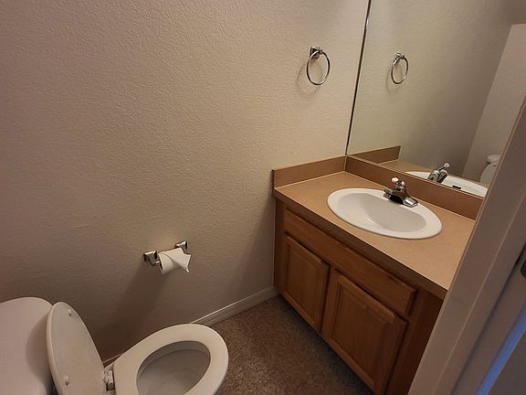 4th image of 23124 NW 199th Pl APT 6