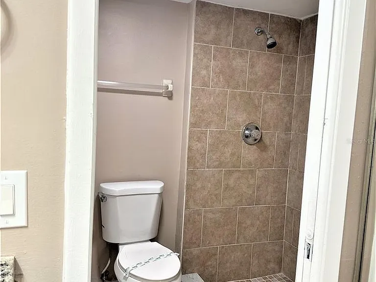 T-5057, 5057 VINELAND RD. — Photo 27