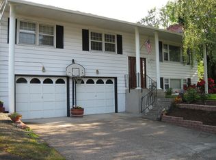 606 NW 98th St, Vancouver, WA 98665