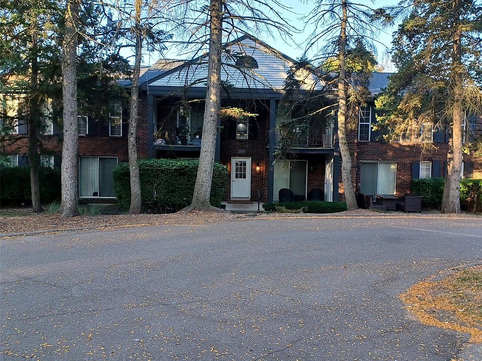 Photo B