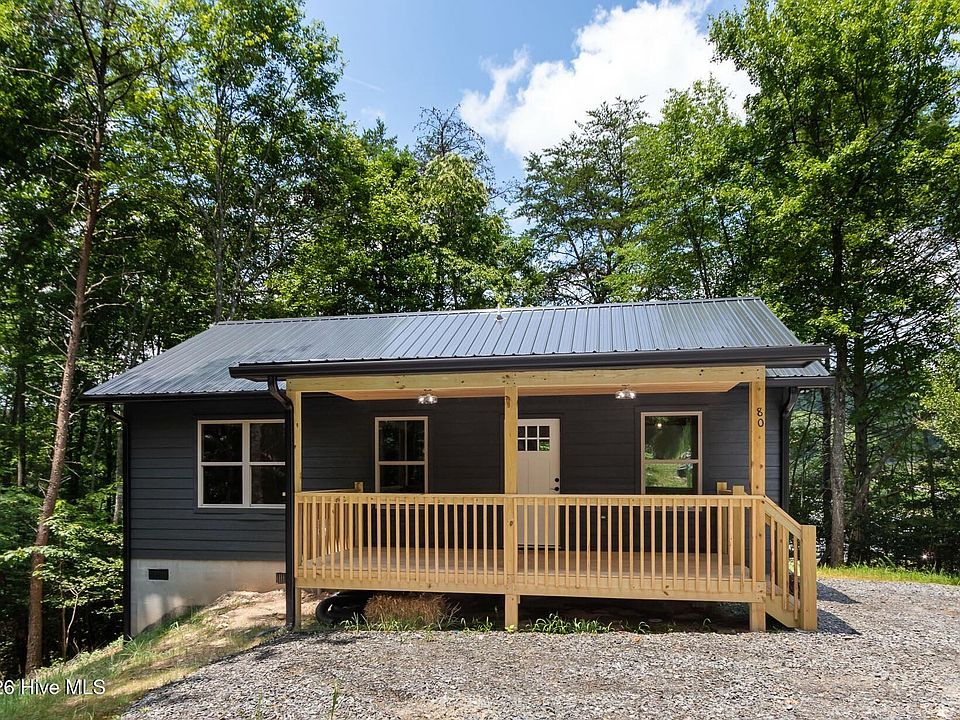 1st image of 80 Oak Knob Drive