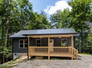 80 Oak Knob Dr, Murphy, NC 28906