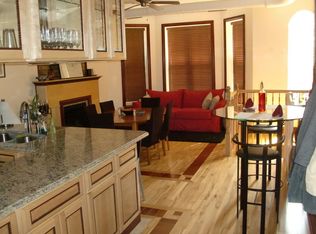 2214 N Campbell Ave APT 1A, Chicago, IL 60647