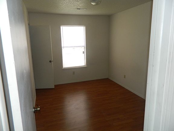 5th image of 1859 E Briarcliff St