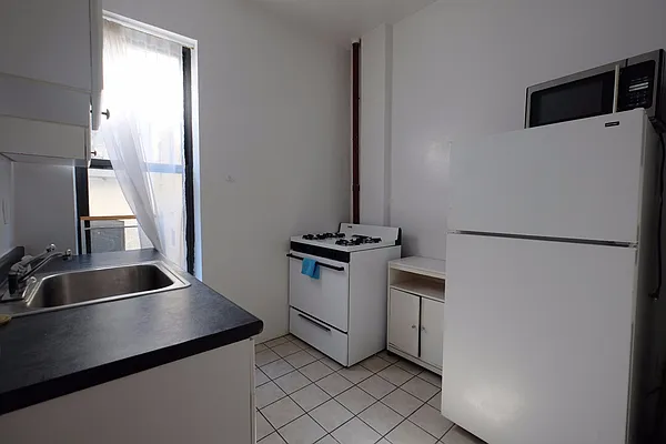 Rented by Keller Williams NYC | media 31