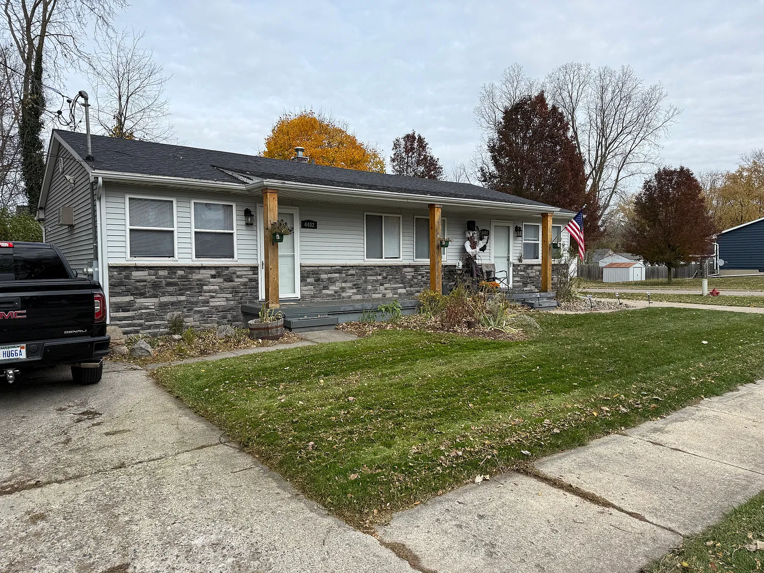 4482 Willoughby Rd — Photo 4