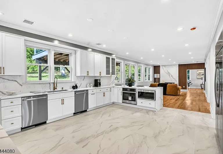 1395A Washington Valley Rd — Photo 9