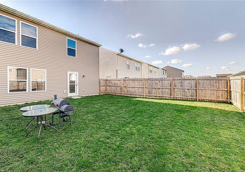1st image of 4062 Lassen Ln