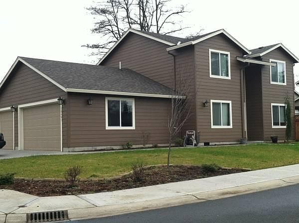 1st image of 10401 NE 52nd Ct