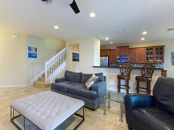 3rd image of 152 Delancey Avenue