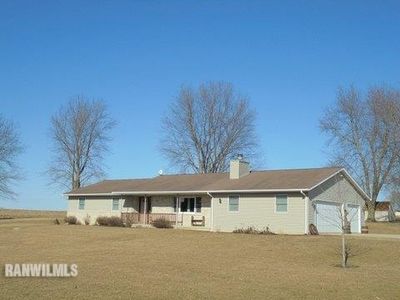 2293 Lakeview Dr, Freeport, IL, 61032