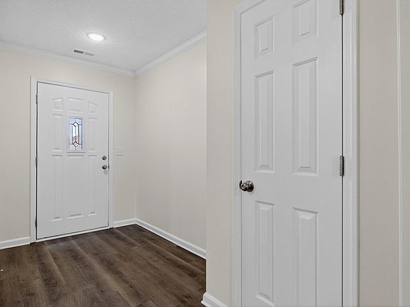 4th image of 8349 Waltham Rd