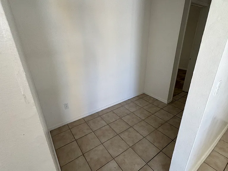 1215 E 8th St #1235 — Photo 5