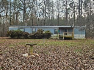 12301 S Pinecroft Ln, Amelia Court House, VA 23002