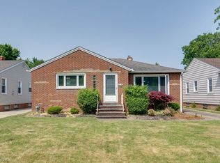 7314 Greenleaf Ave, Parma, OH