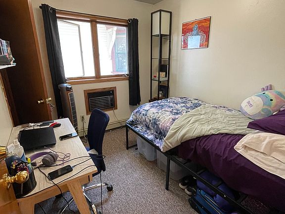 5th image of 120 W 7th St APT 3