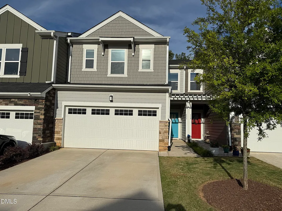 111 Golden Gate Ln