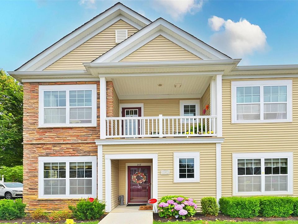 1st image of 148 Southampton Drive #N