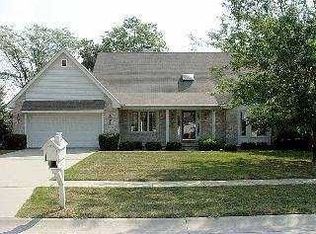 26864 Mingo Dr, Perrysburg, OH 43551