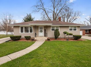 8957 Highland St, Highland, IN 46322