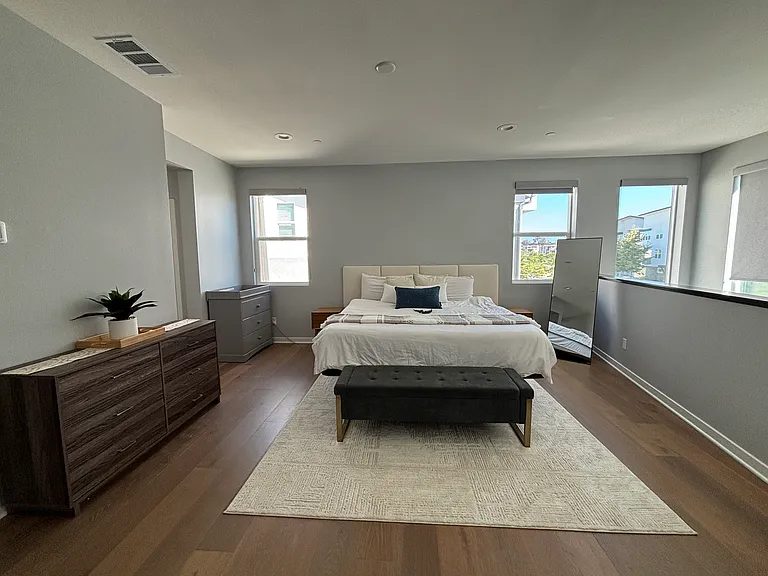 10423 Adamson Way — Photo 5