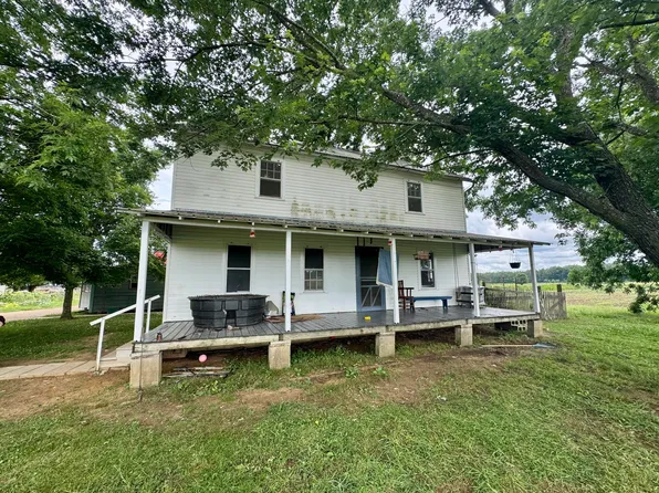 4547 Salmon Rd, Randolph, MS 38864