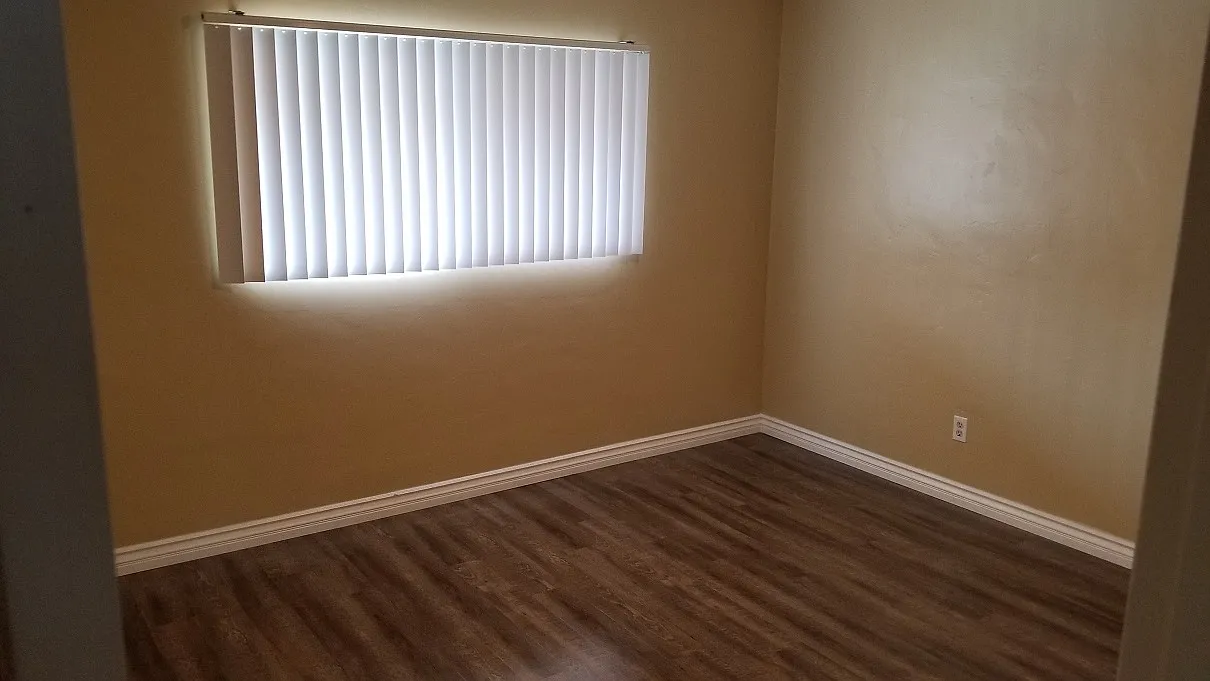 N Mollison Ave, El Cajon — Photo 4