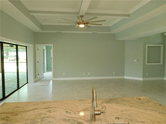 4th image of 3613 SW 15th Ave