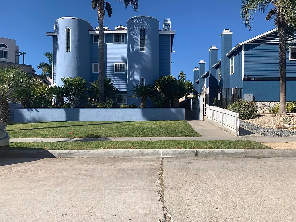 1330 Reed Ave