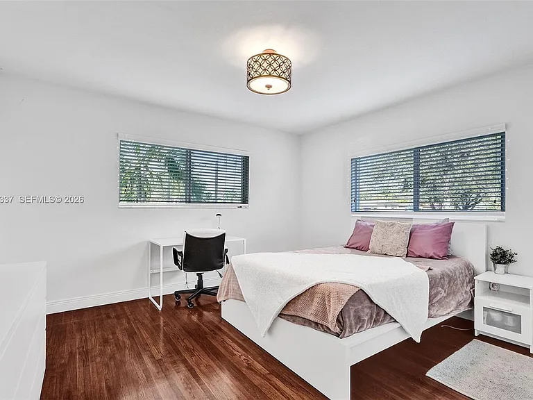 1102 Meadowlark Ave — Photo 38