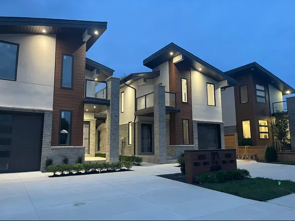1821 Edgemore Ave #1, Lasalle, ON N9H 2J4