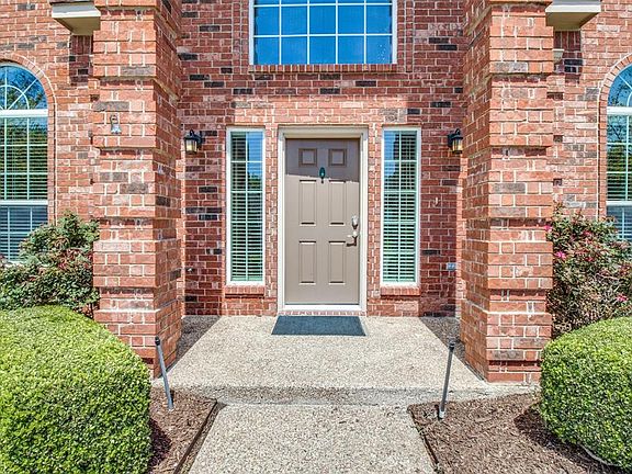3rd image of 1361 Wentworth Dr