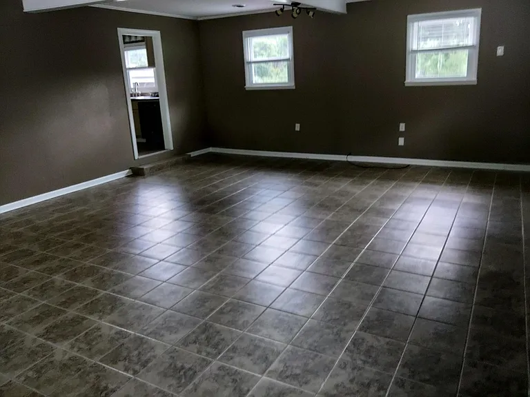545 Meadow Dr — Photo 6